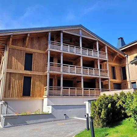 A Les Gets, Proche Pistes, Pour 2 Personnes